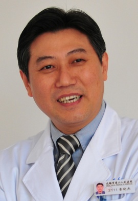 鲁晓杰， 1983年进入原南通医学院学习