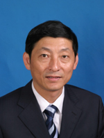 邵柏， 1979年进入原南通医学院学习