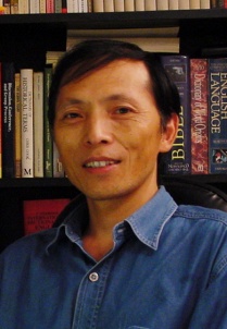 董剑桥， 1982年进入原南通师范专科学校工作
