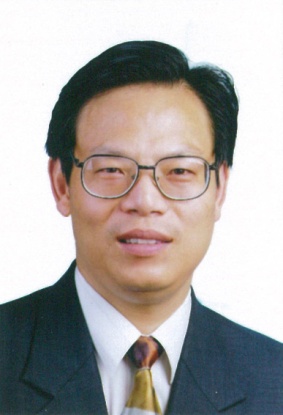 黄正平， 1978年进入原南通医学院学习