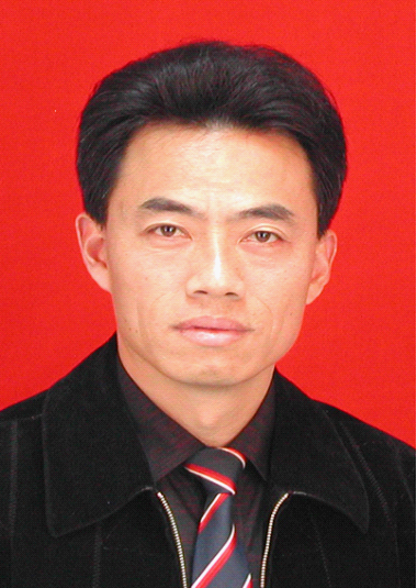马斌， 1982年进入原南通师范专科学校学习