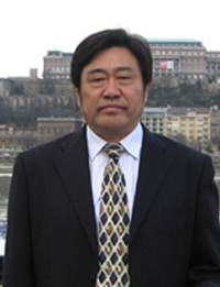 王安国简介