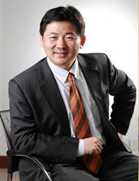 阙伟东简介